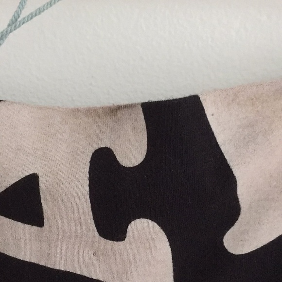 Letterz Skirt - Picture 5 of 7